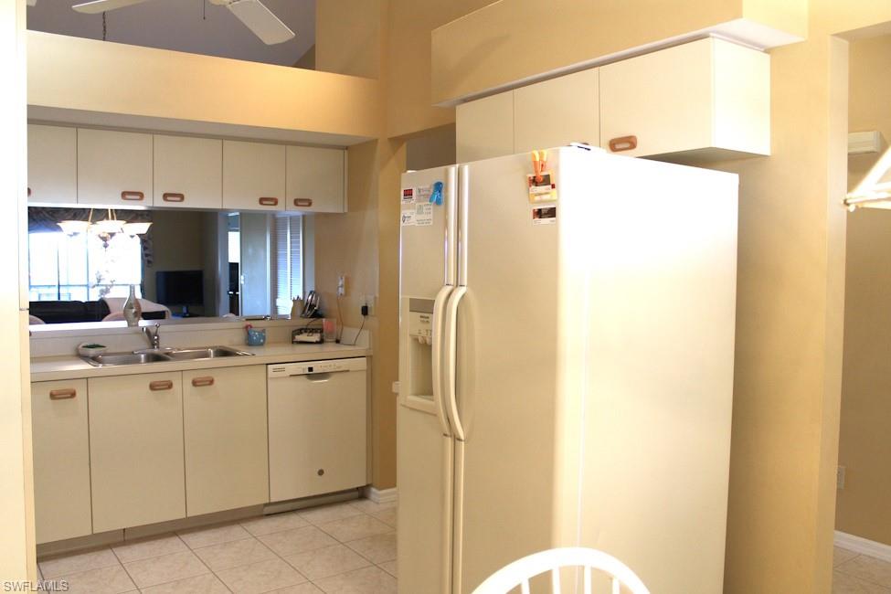 12191 Kelly Sands WAY 1524 photo 7
