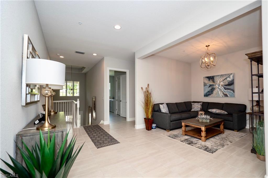 8008 Signature Club Cir photo 7