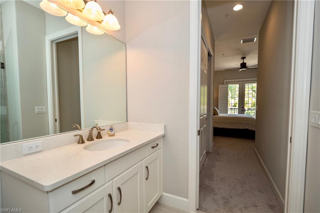 8008 Signature Club Cir photo 24
