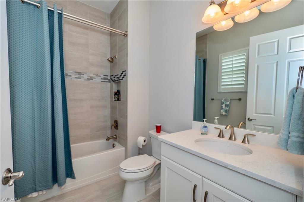 8008 Signature Club Cir photo 25