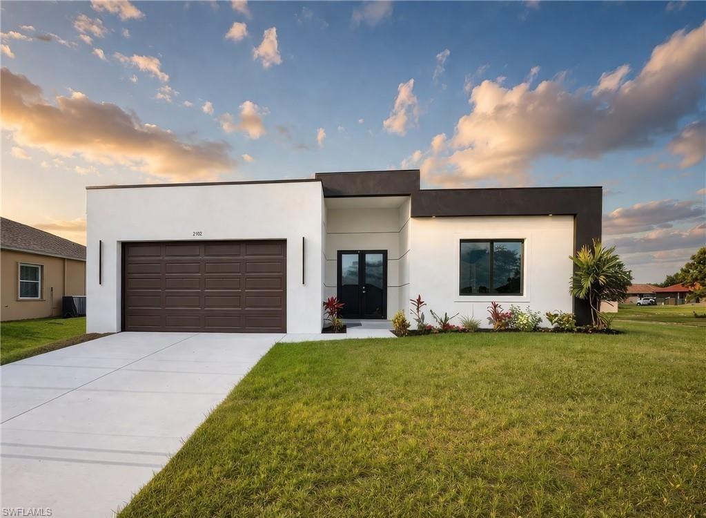 2102 NW 25th PL