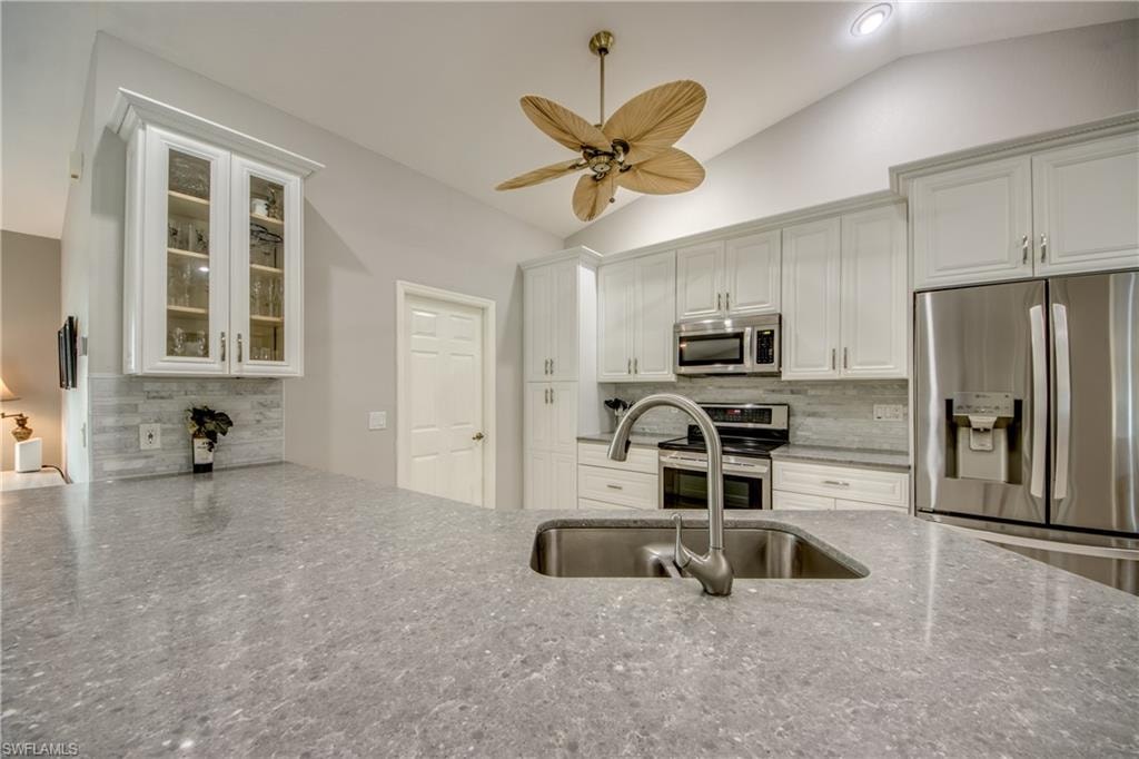 2301 SW 28th LN photo 13