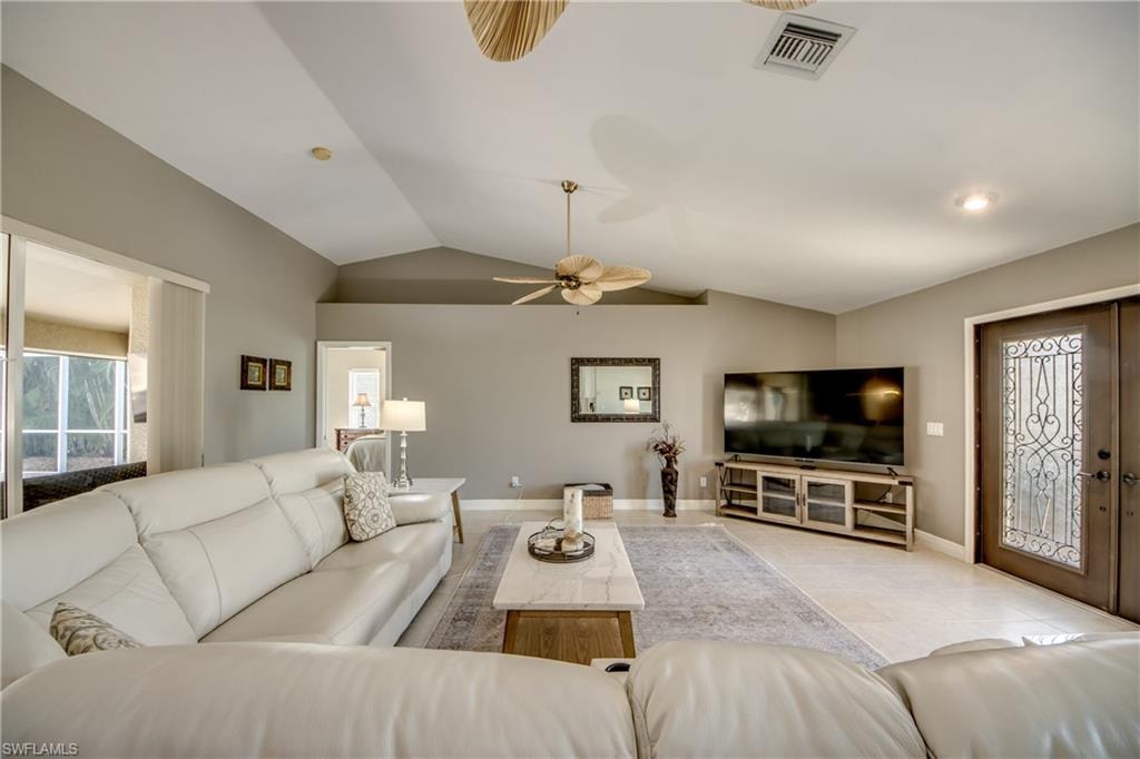 2301 SW 28th LN photo 22
