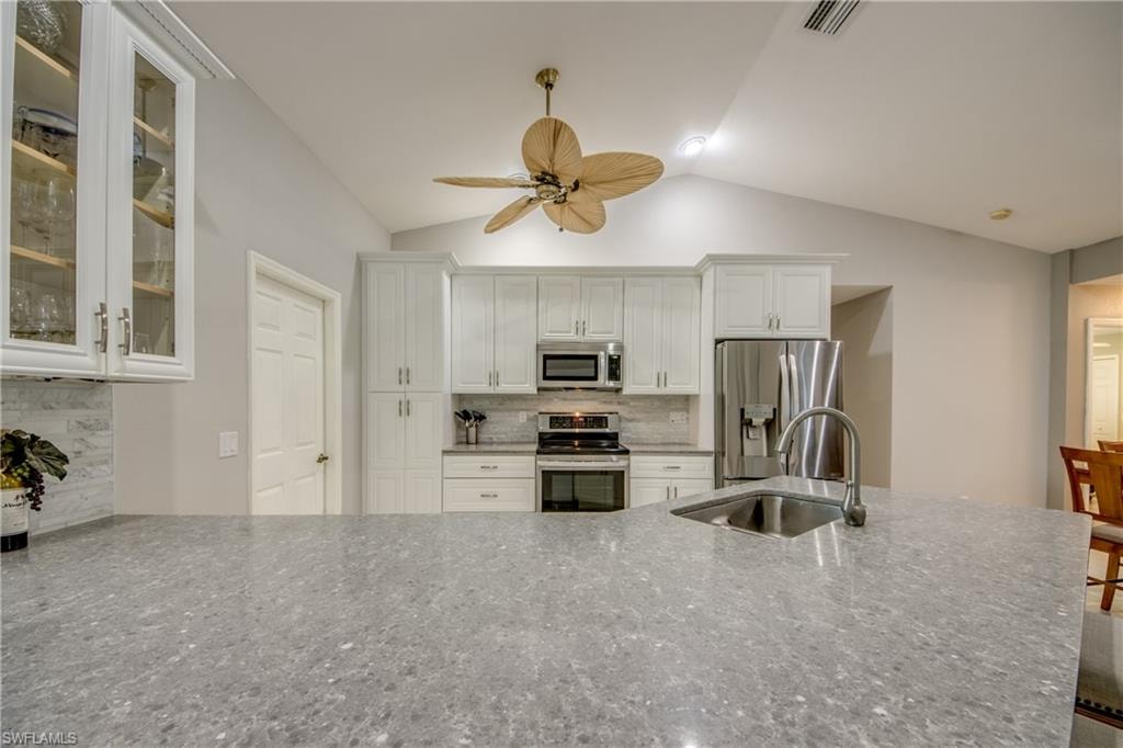 2301 SW 28th LN photo 14