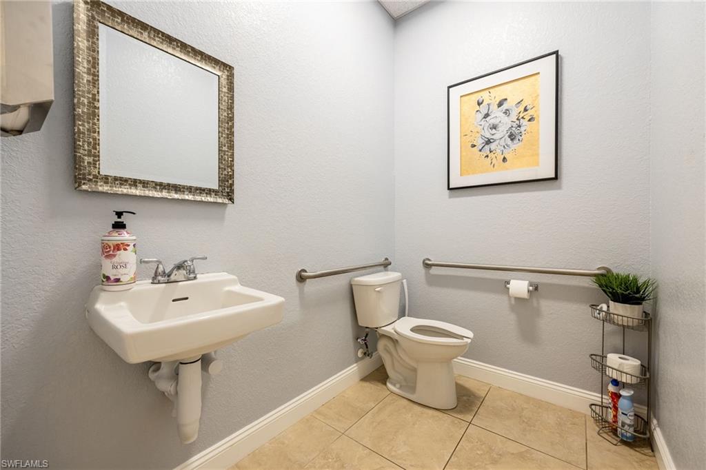 4968 Royal Gulf CIR photo 27