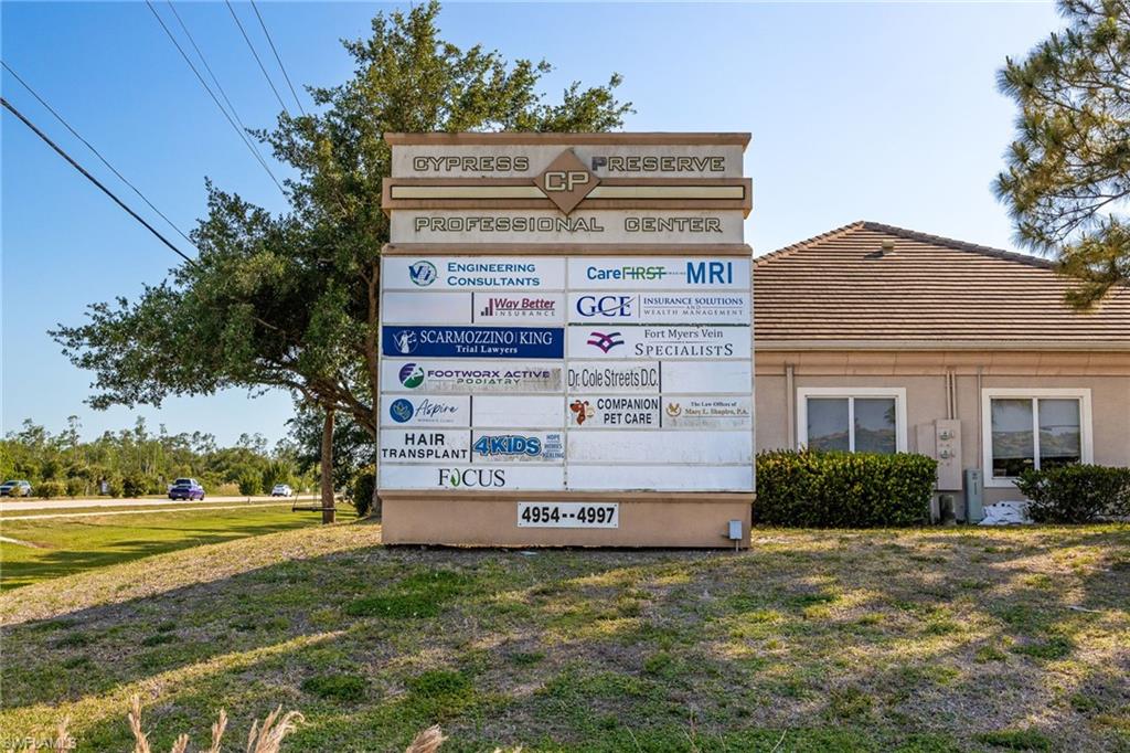 4968 Royal Gulf CIR photo 32