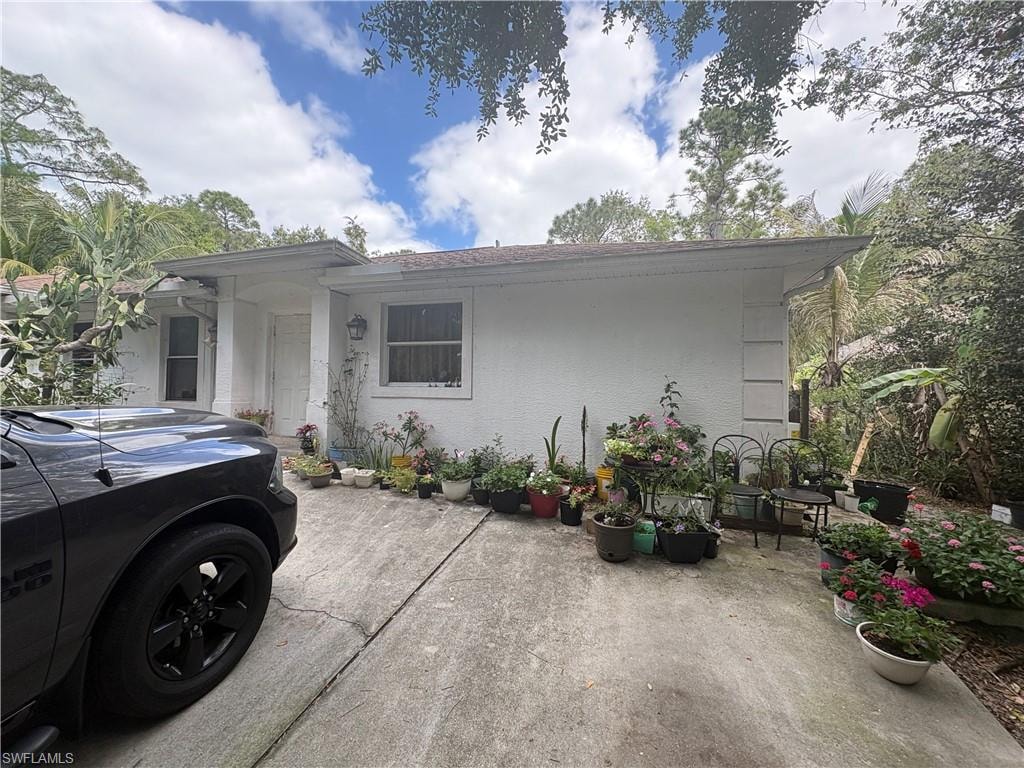 3123 Pine Tree DR