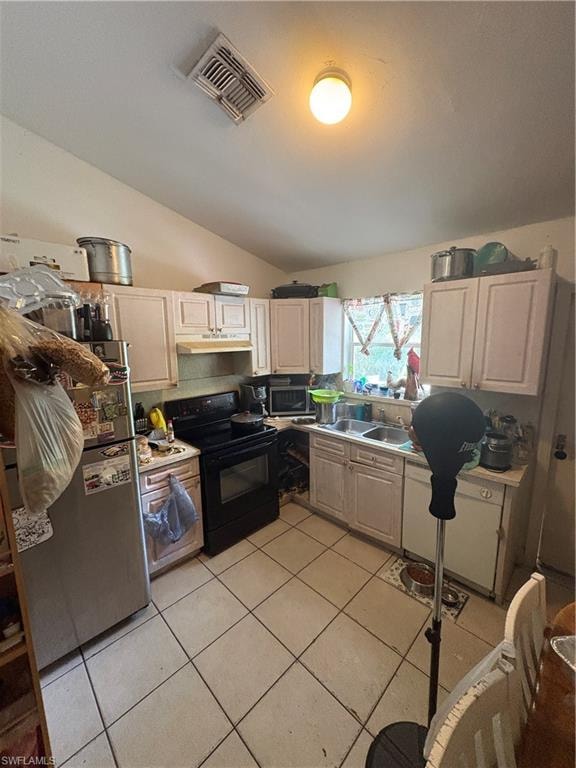 3123 Pine Tree DR photo 20