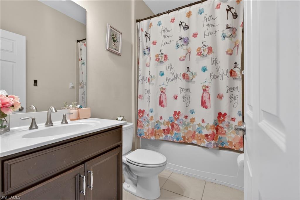 10818 Alvara Point DR photo 17