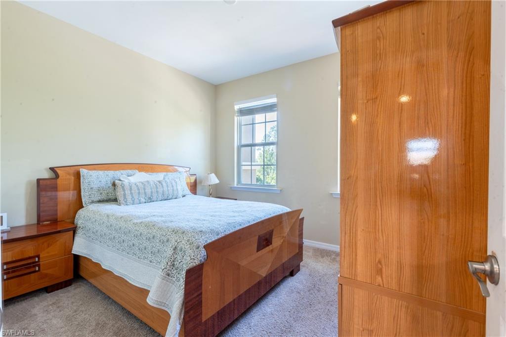10818 Alvara Point DR photo 15