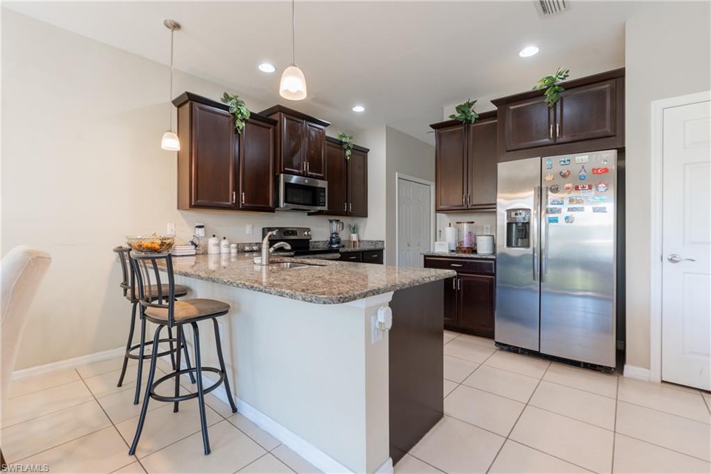 10818 Alvara Point DR photo 8