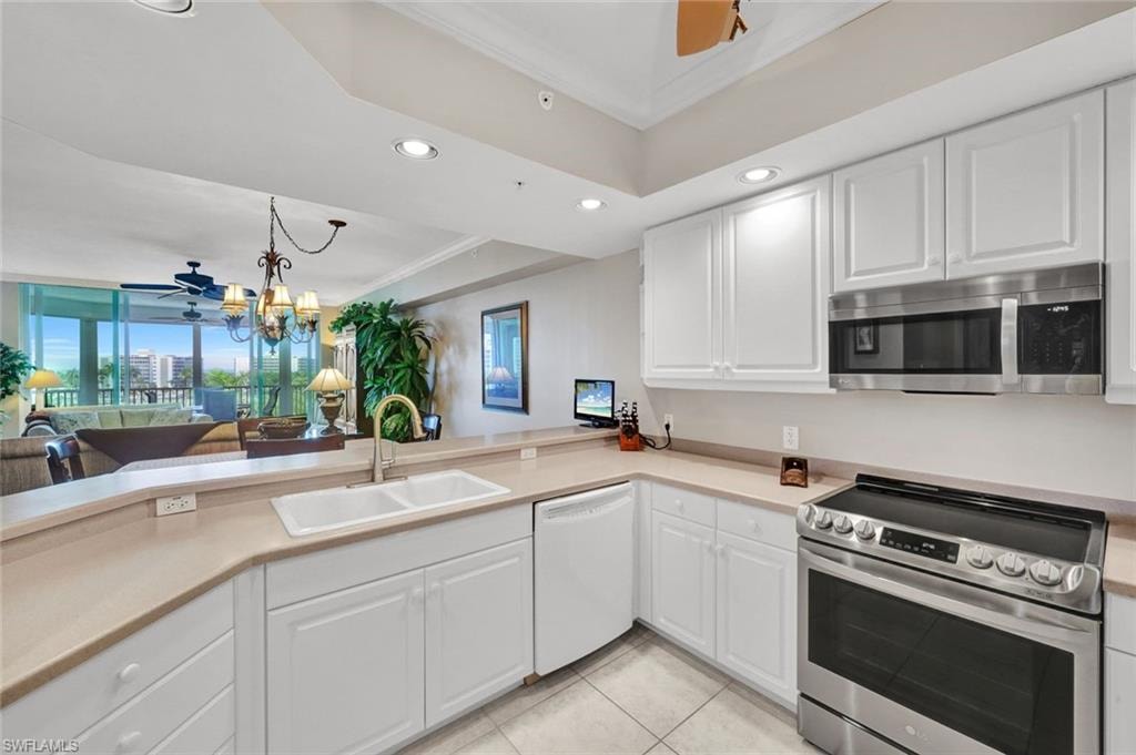 315 Dunes BLVD 404