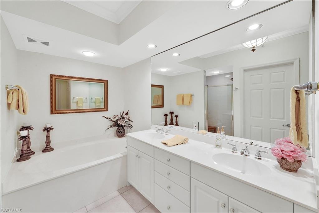 315 Dunes BLVD 404 photo 10