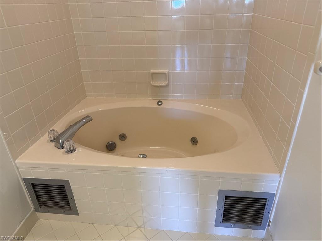 123 SW 47th TER 201 photo 17