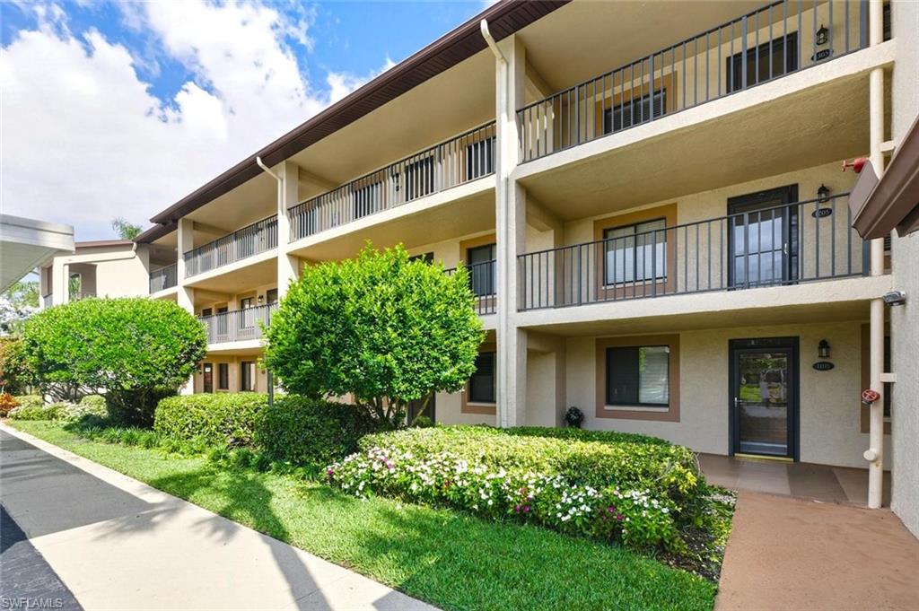7380 Saint Ives WAY 1305