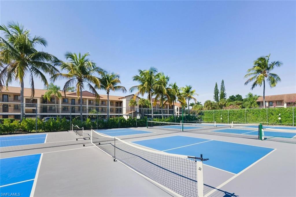 7380 Saint Ives WAY 1305 photo 25