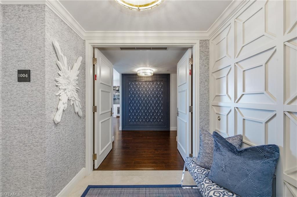 265 Indies WAY 1004 photo 12