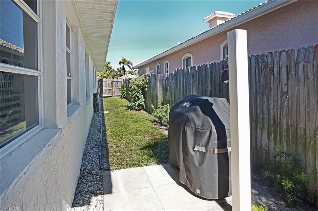 768 96th AVE N photo 33