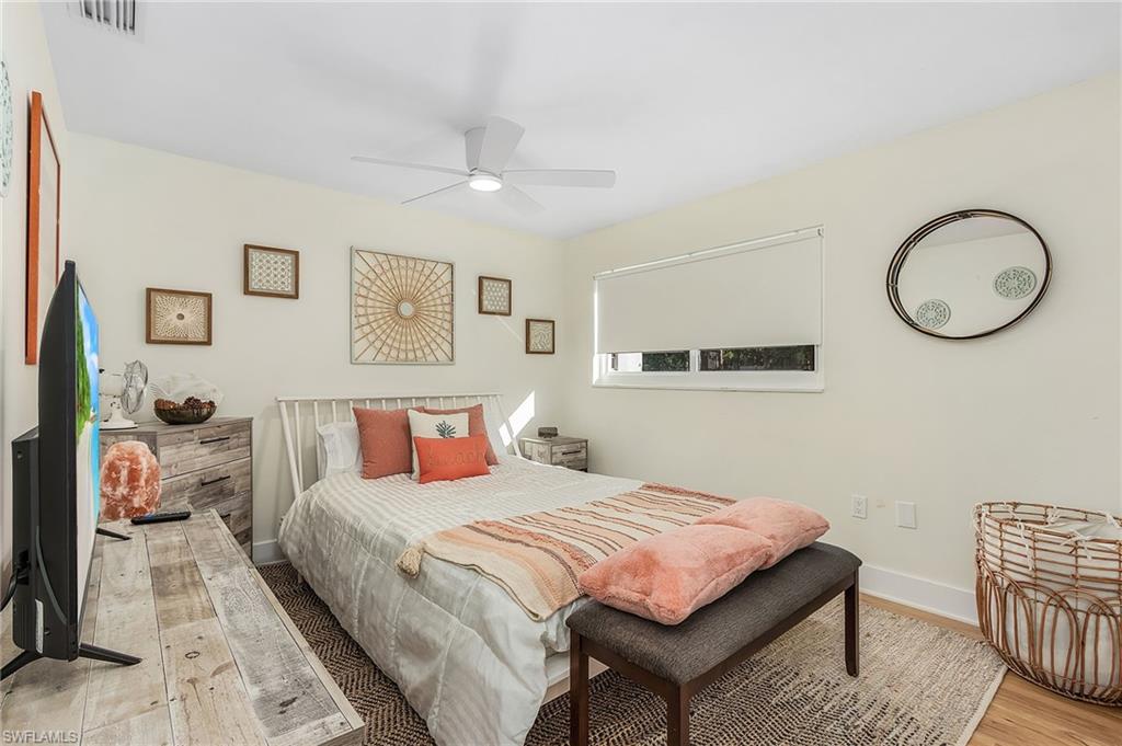 2950 Coach House LN photo 13