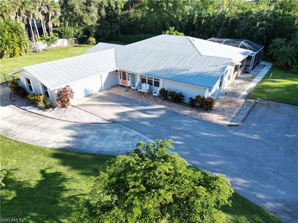 2950 Coach House LN photo 43
