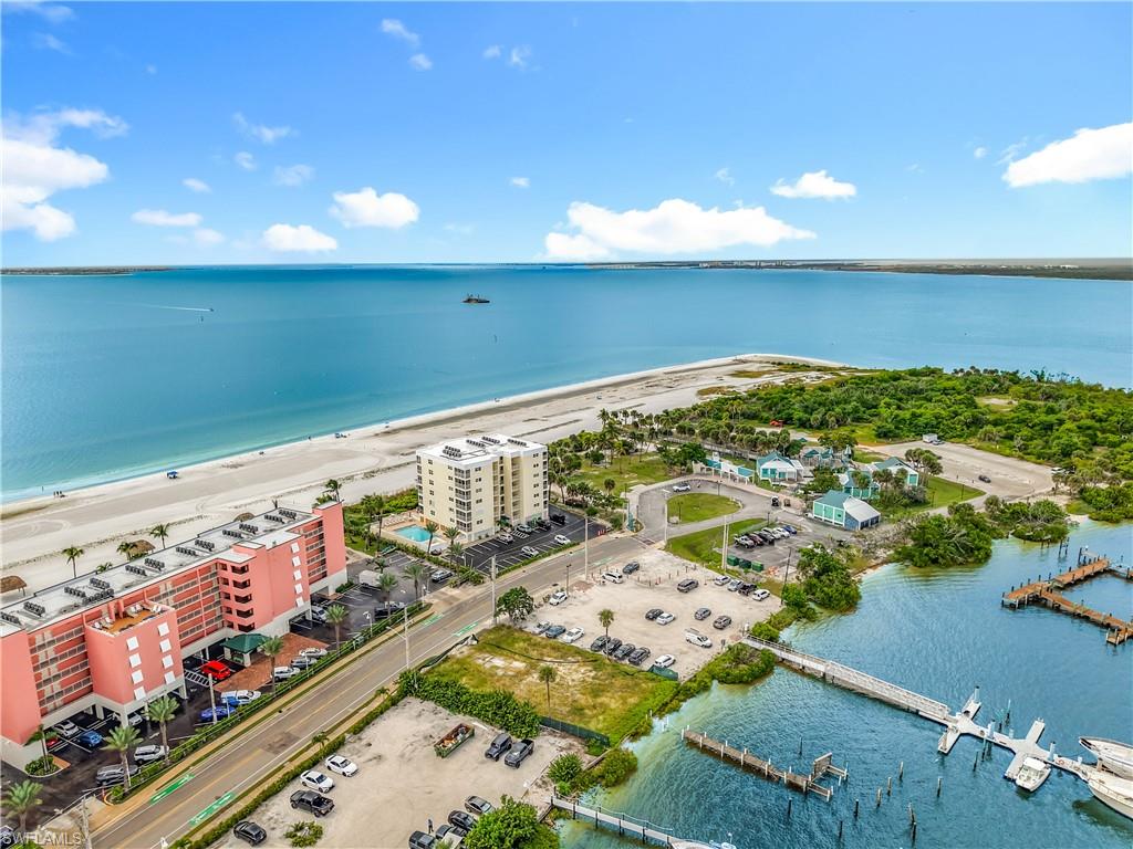 100 Estero BLVD 332 photo 22