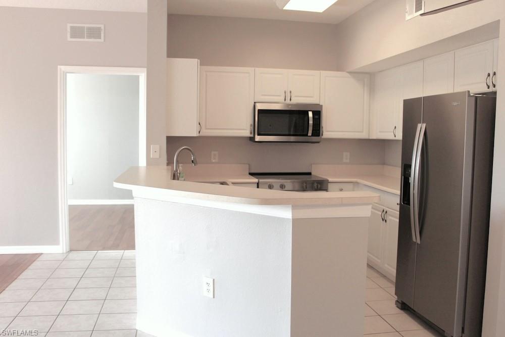15605 Ocean Walk CIR 303 photo 7