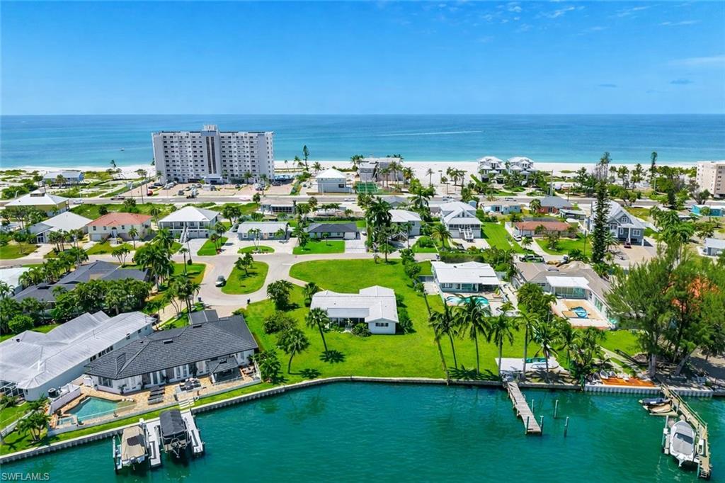 one block off beach, looking west towards Gulf