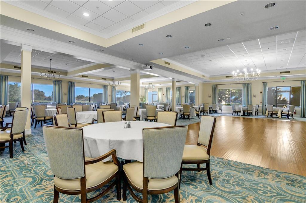 Highland Woods Formal Dining