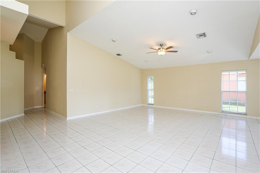1040 Moon Lake DR photo 12
