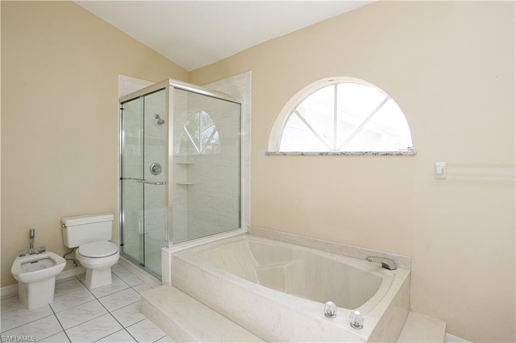 1040 Moon Lake DR photo 20