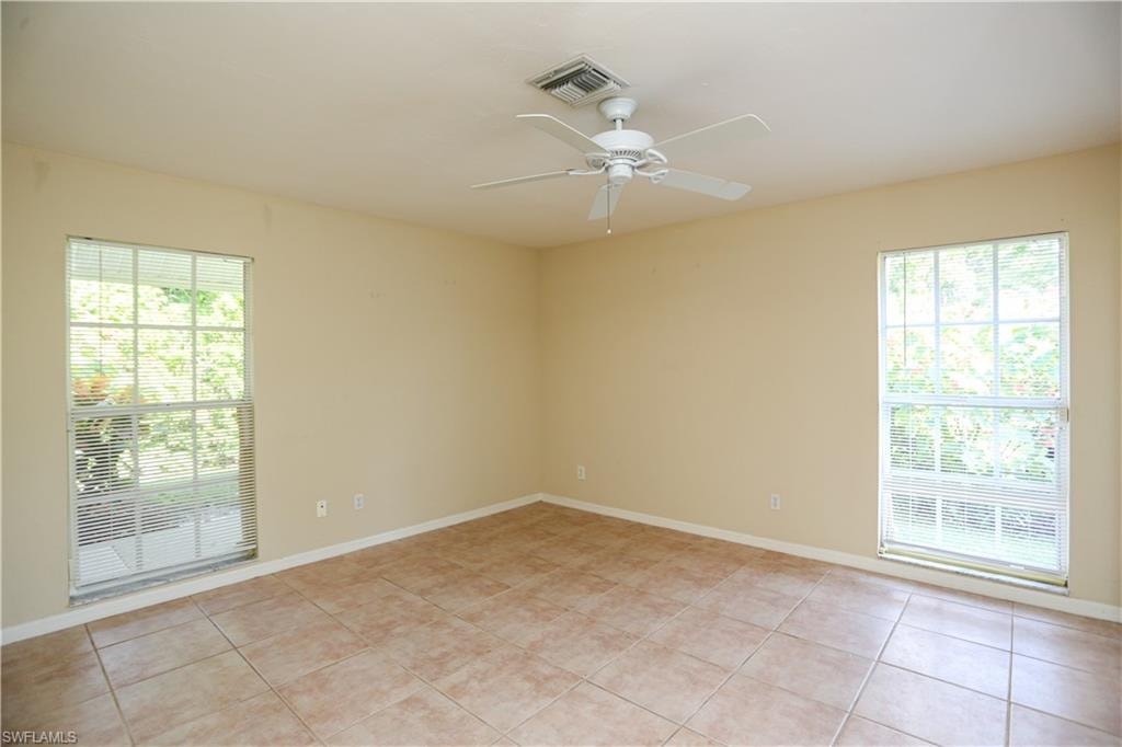 1040 Moon Lake DR photo 14