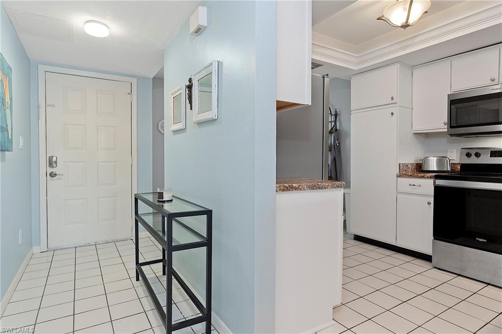 400 Fox Haven DR 4108 photo 6