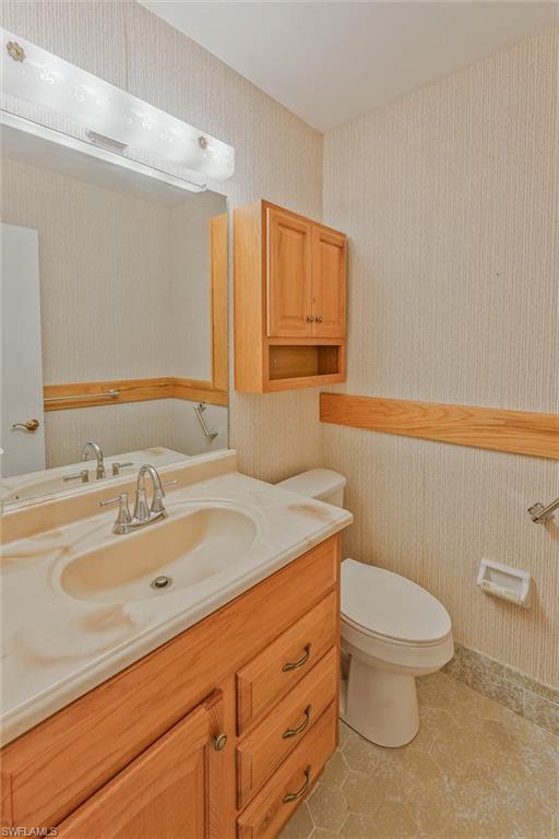 7008 Cedarhurst DR photo 30