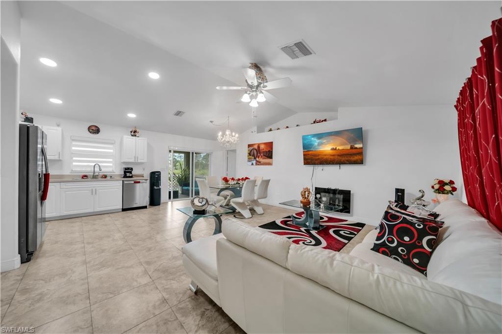 3009 30th ST W
