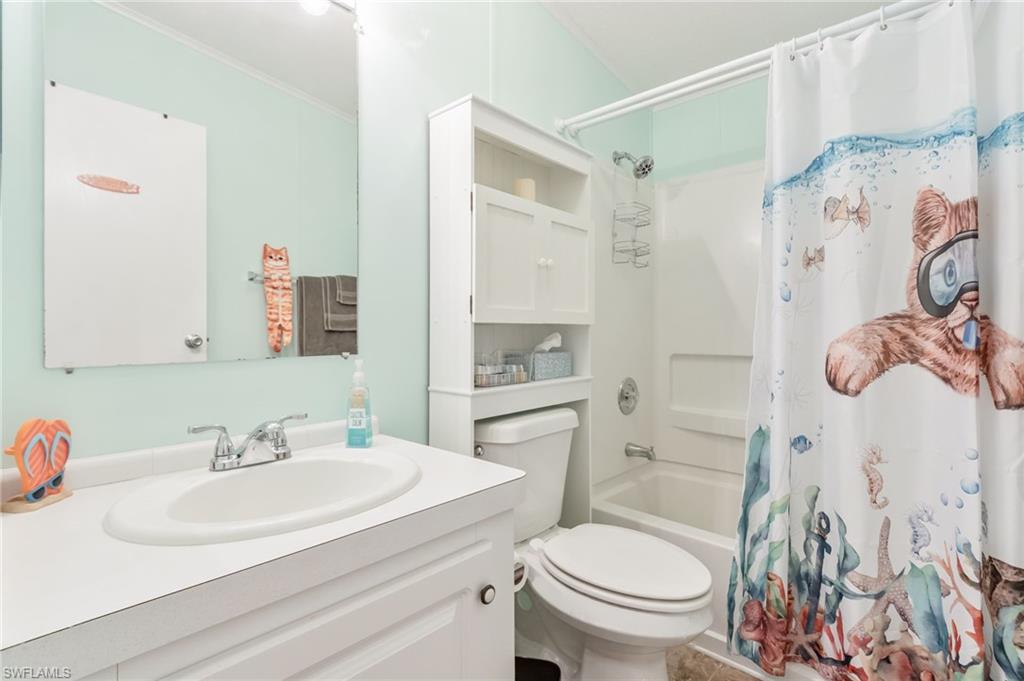 9749 Sugarberry WAY photo 17