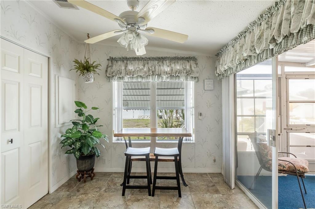 9749 Sugarberry WAY photo 12