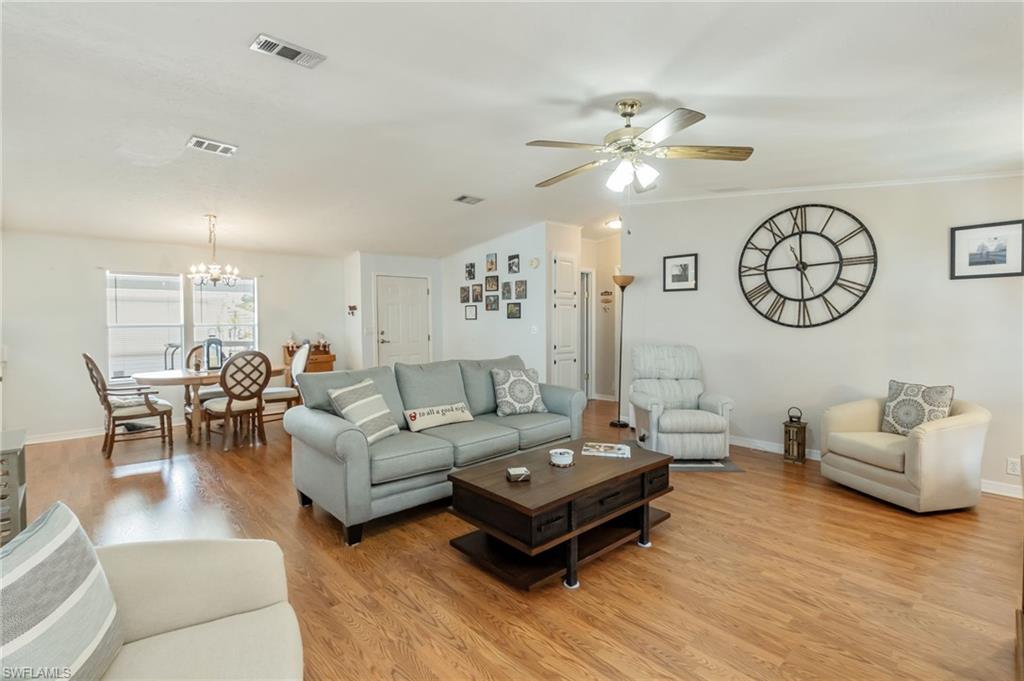 9749 Sugarberry WAY photo 8