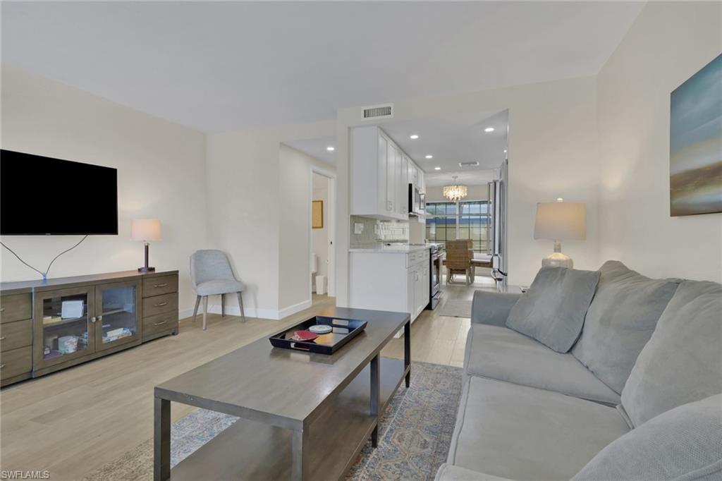 230 3rd AVE S 4