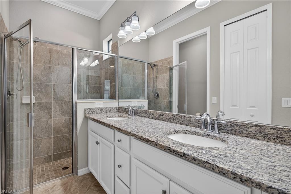 1170 Genovesa CT photo 20