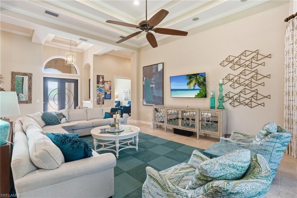6453 Costa CIR