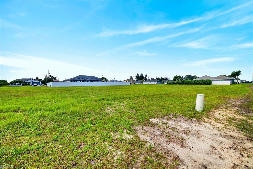 2806 Tropicana PKWY W photo 8