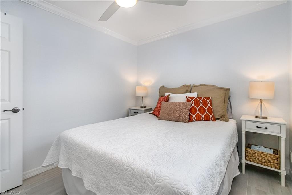 Soft highlights with crown moldings and modern ceiling fan!