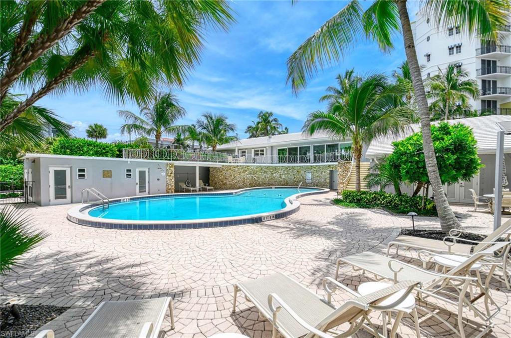 1851 Gulf Shore BLVD N 4 photo 28