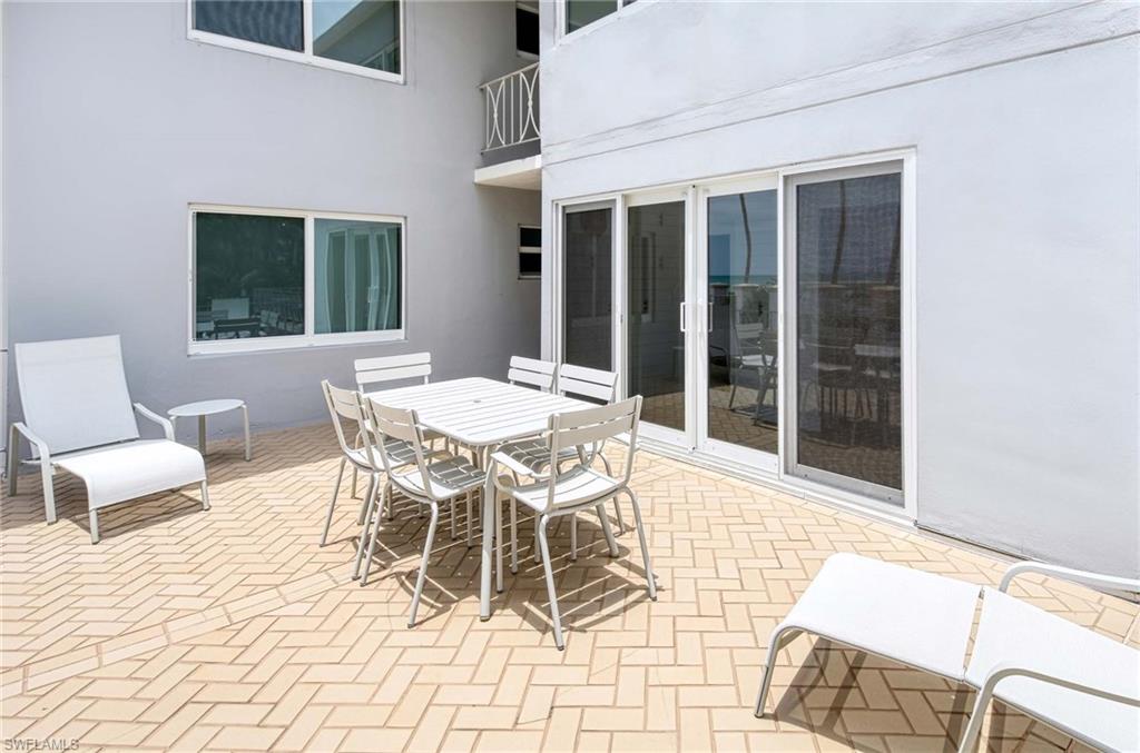 1851 Gulf Shore BLVD N 4 photo 11