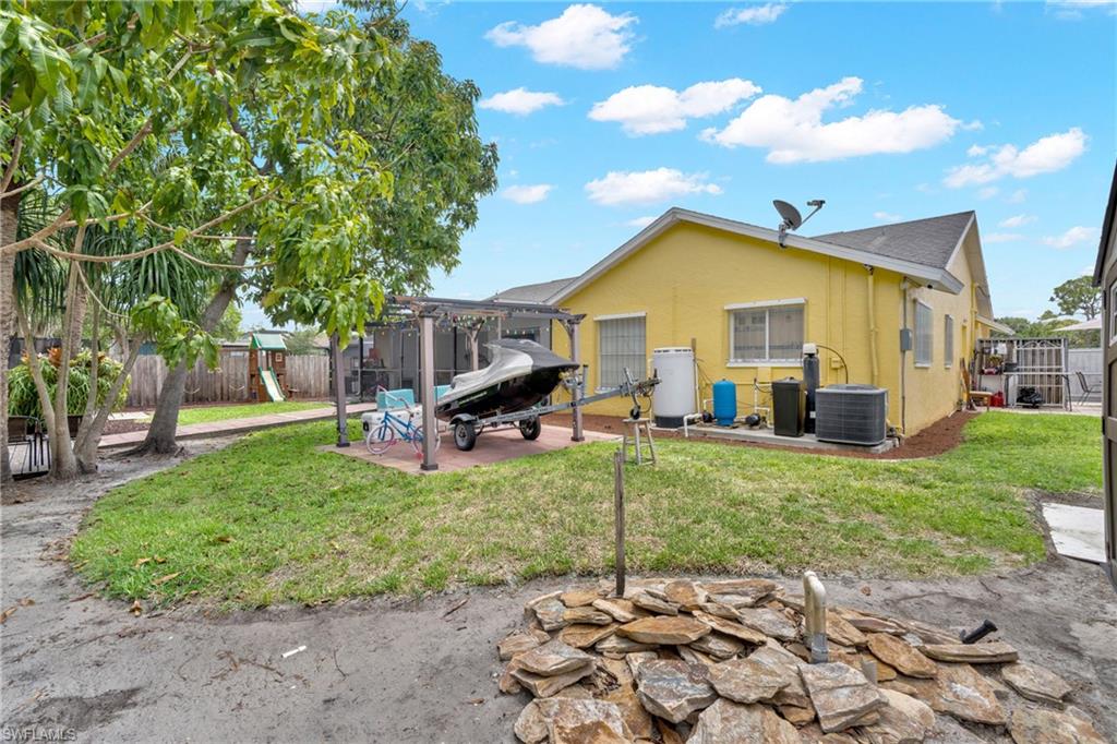 4587 25th CT SW photo 40