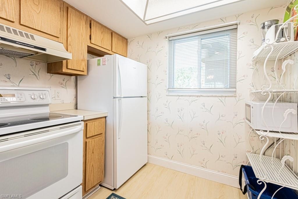 1022 Manatee RD D107 photo 18