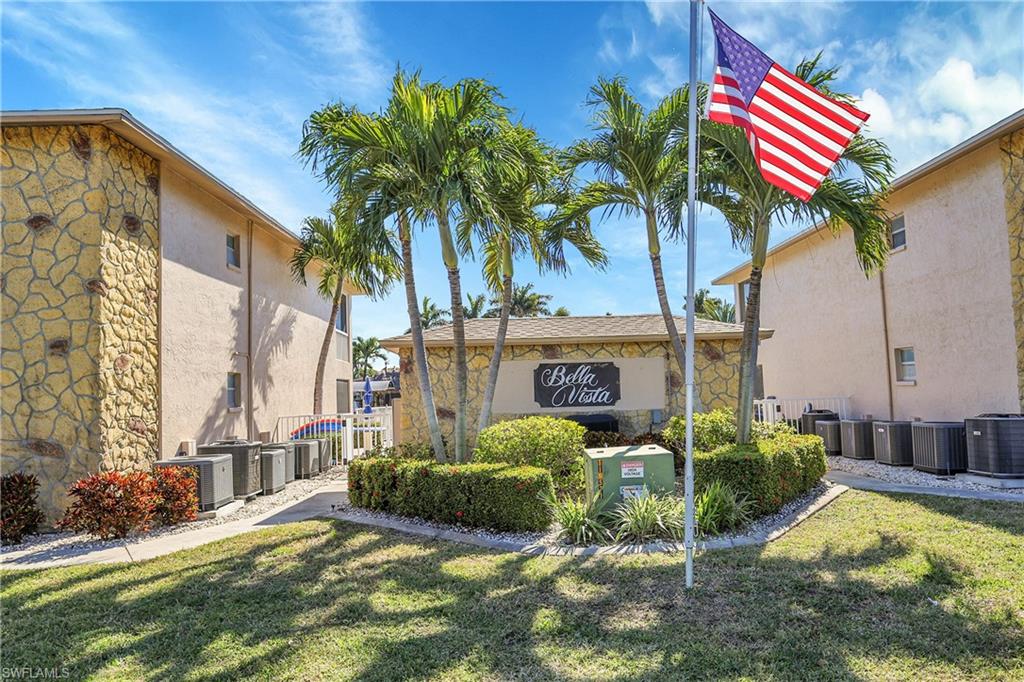 Bella Vista in SE Cape Coral is a 2 building, 20 unit waterfront community.