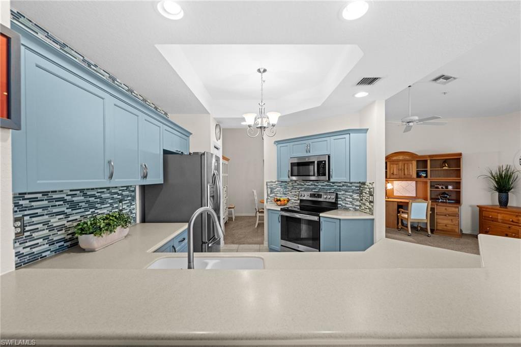 8380 Whisper Trace LN J201 photo 13