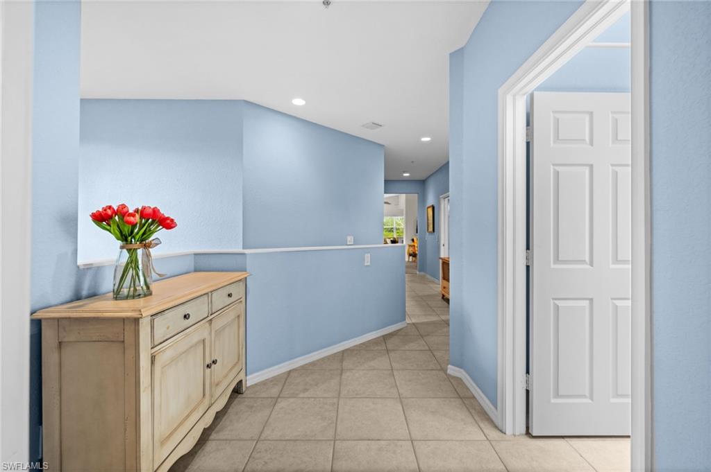 8380 Whisper Trace LN J201 photo 29