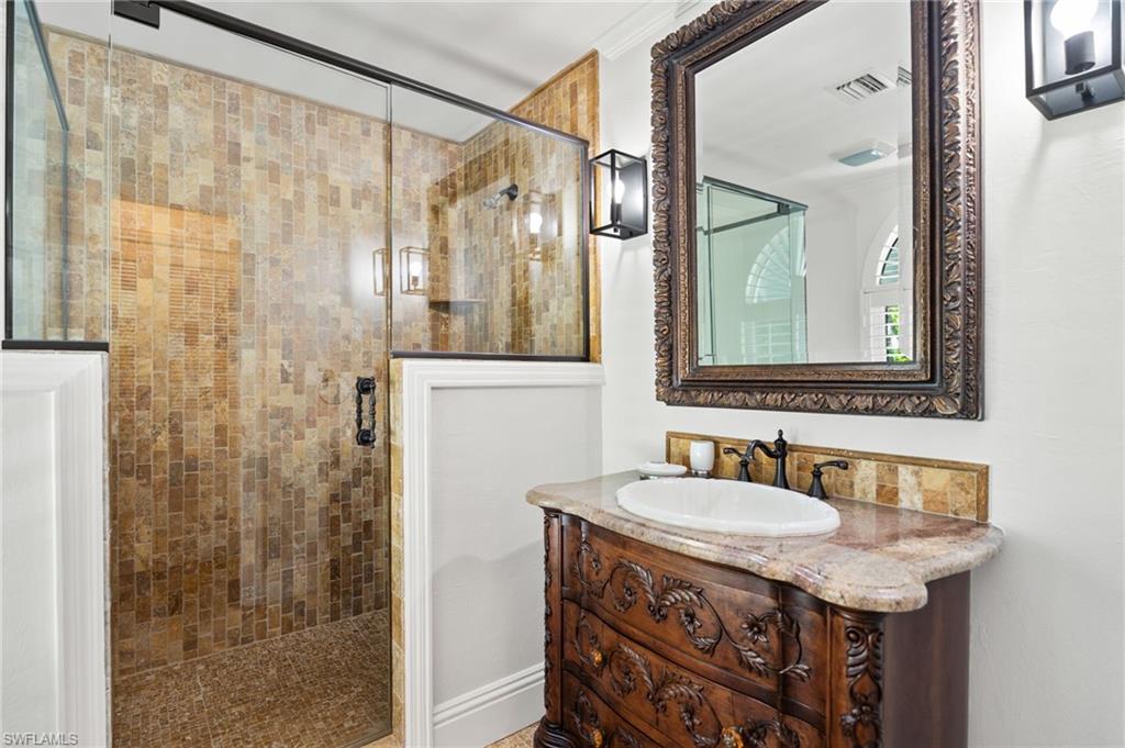 2201 Beacon LN photo 20